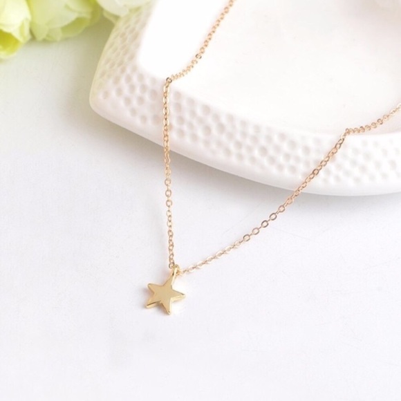 GOLD Rising Star Necklace - Picture 3 of 3